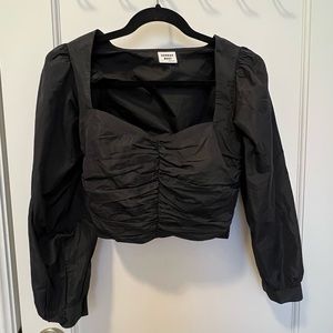 Aritzia Sunday Best Black puff sleeve crop top size 2